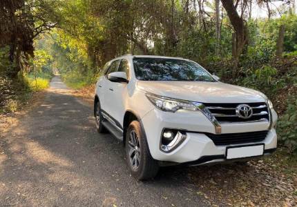 Fortuner on Rent