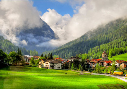 Amritsar Dalhousie Dharamshala Tour